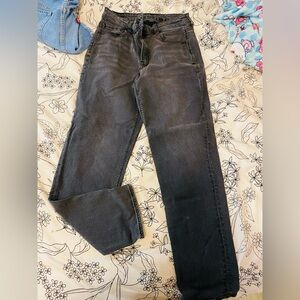 American Eagle washed jeans size 6